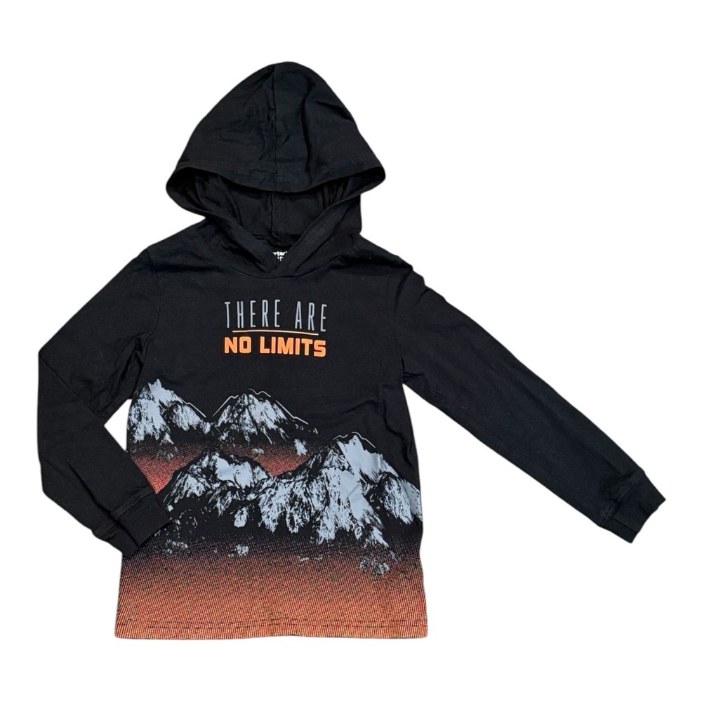 Carter’s mountains hooded shirt